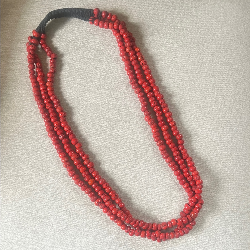 Elegant Red Beaded Necklace
